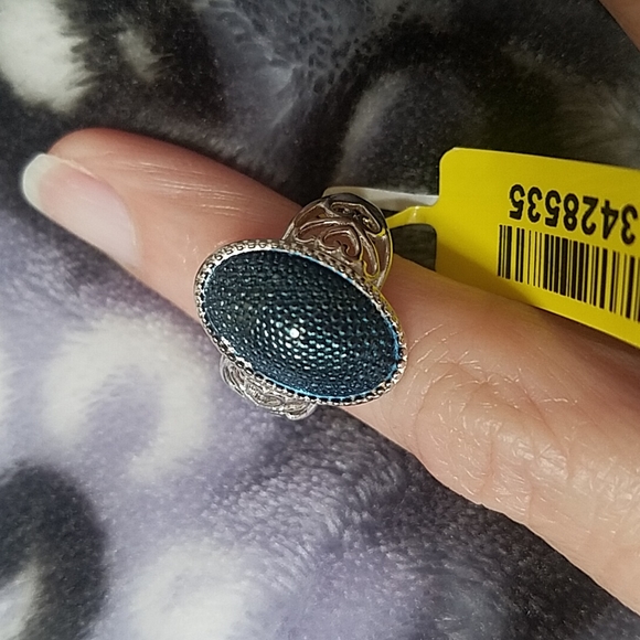 Sterling Silver 925 Ring - Picture 6 of 8